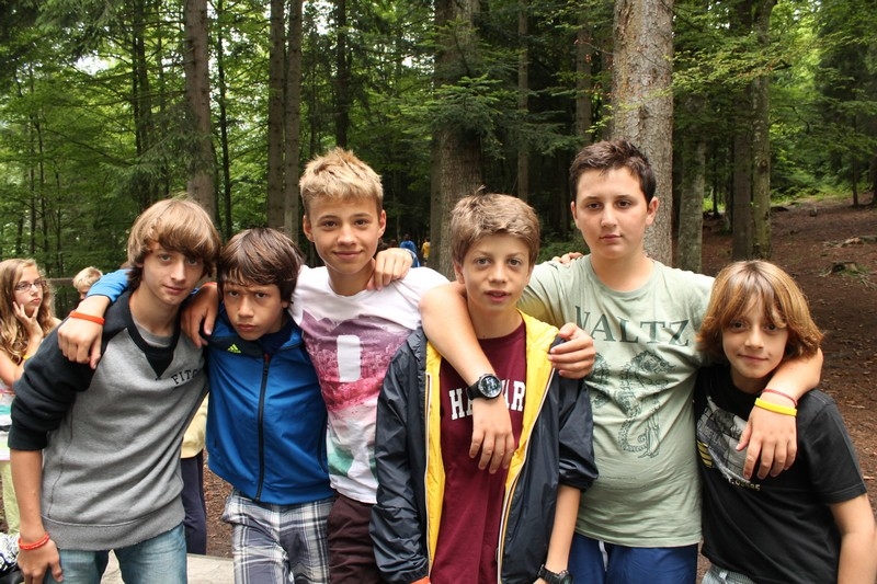 Village Camps International Summer Camp Leysin, Switzerland 2026-08-15 https://www.villagecamps.com/journals_admin/images/699-43-adventure (11).jpg